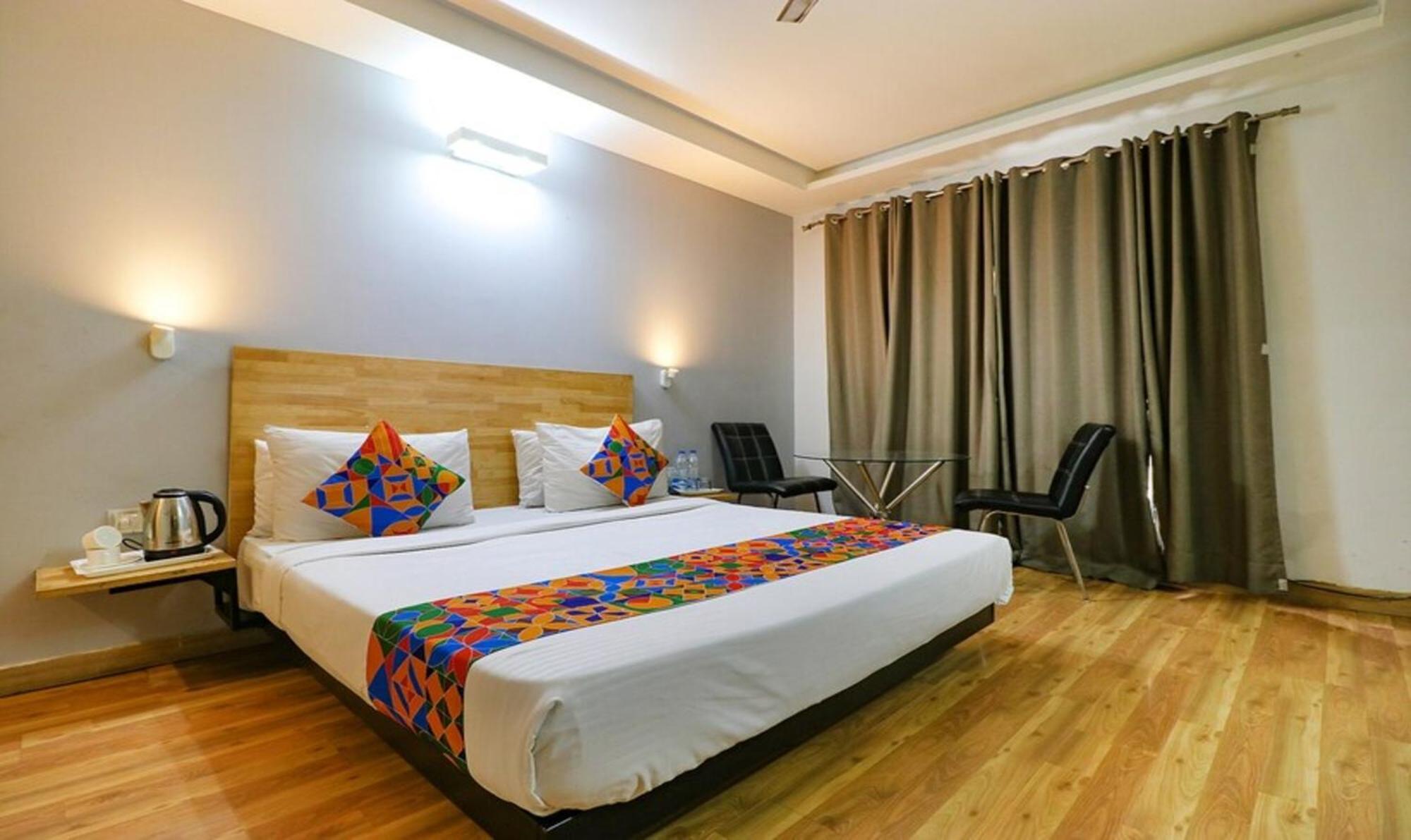Fabhotel Majestic Jpm I New Delhi Exterior photo